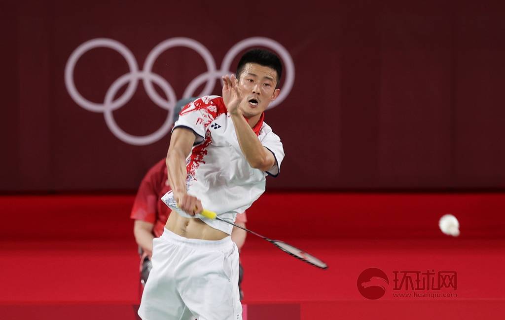 谌龙夺得羽毛球男子单打银牌