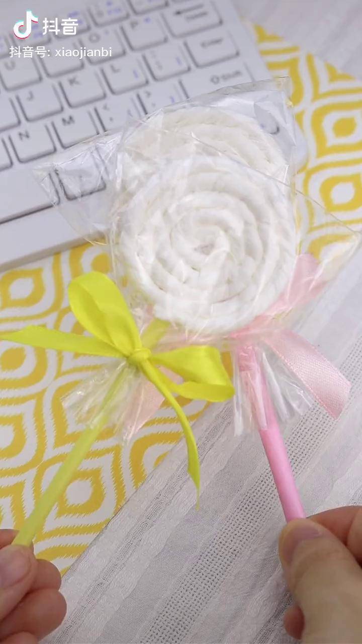 用纸巾做个奶油味棒棒糖六一儿童节送你了甜甜的礼物适合收藏儿童节