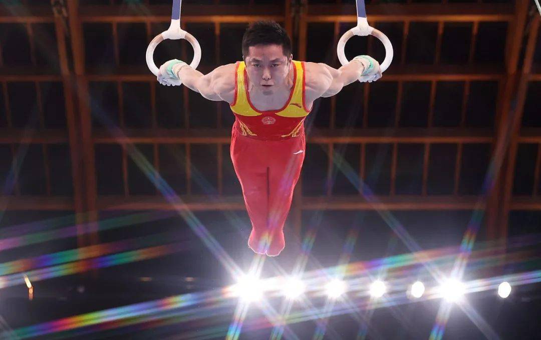 江苏小伙尤浩摘银!