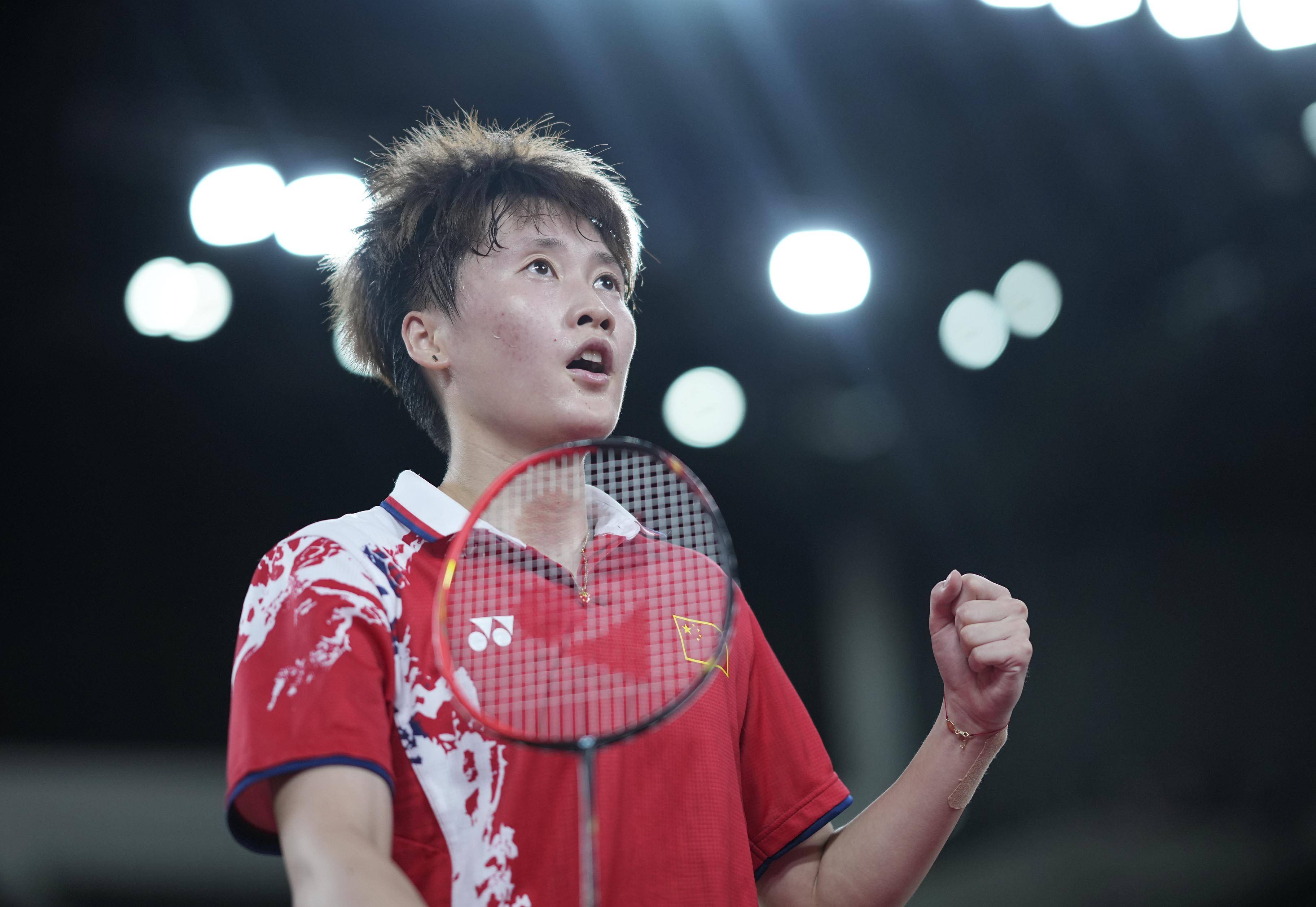 羽毛球陈雨菲夺得女单金牌