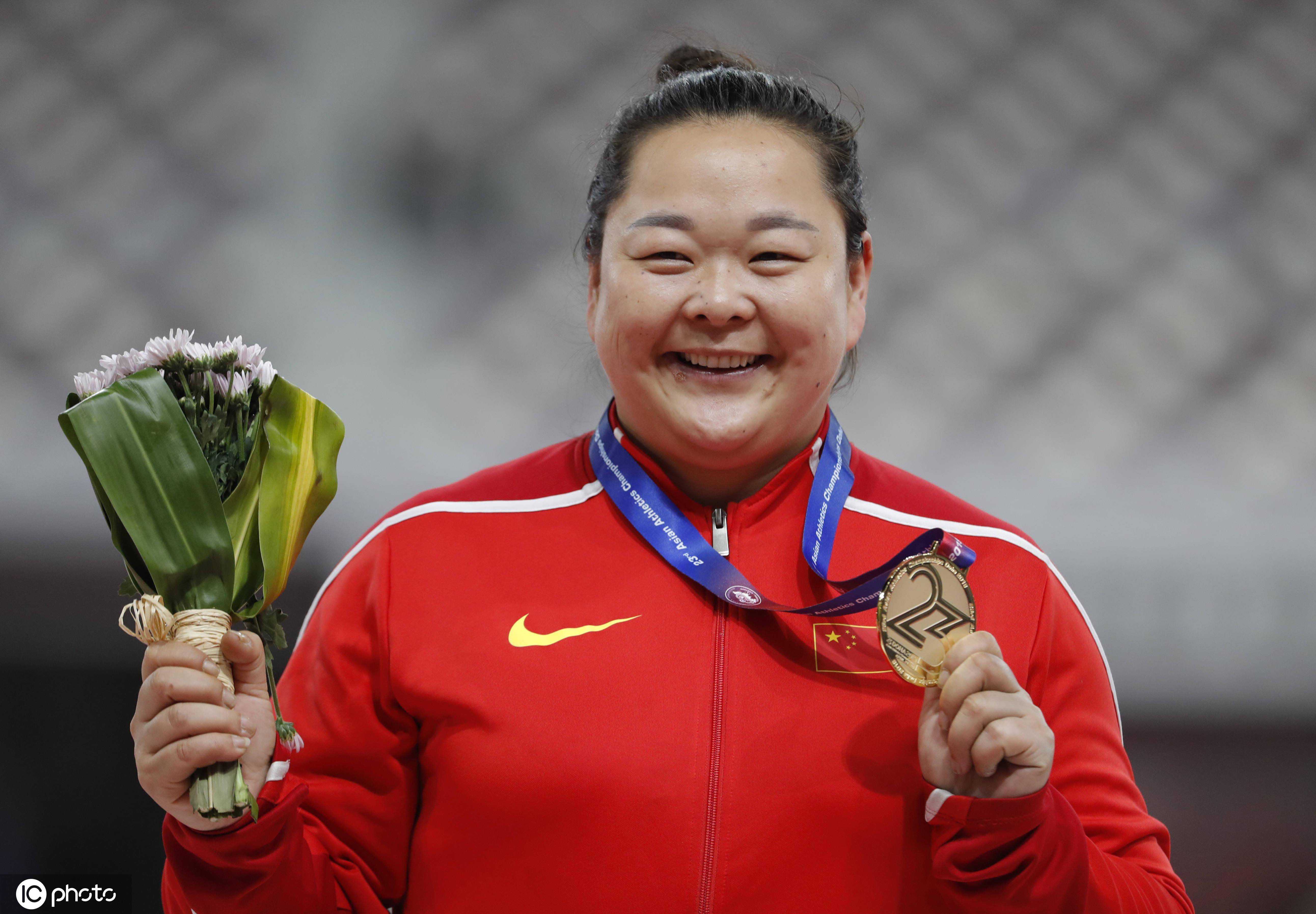 铮牛啊王铮夺得她个人首枚奥运会女子链球银牌