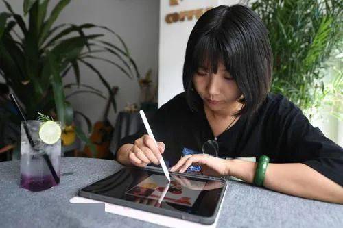 金牌|萌化了！银川女插画师为奥运冠军创作系列漫画！