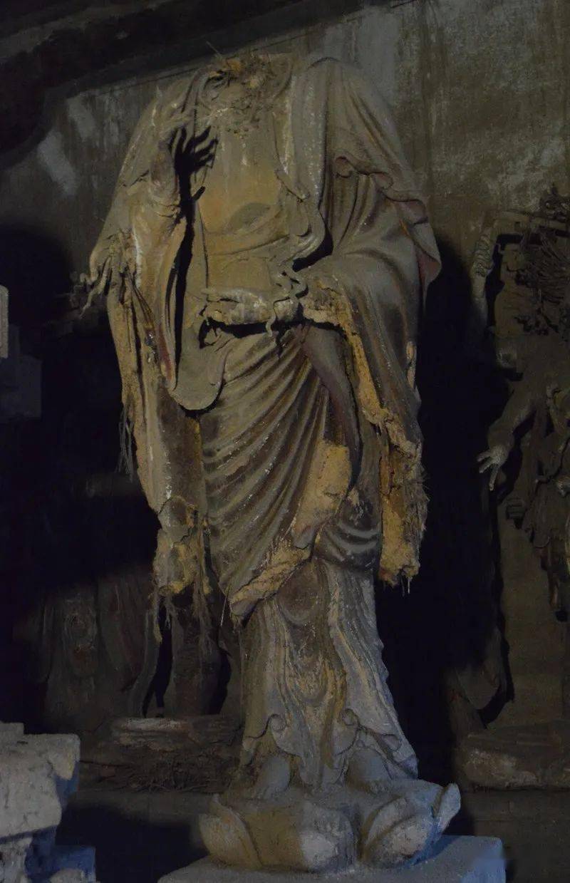 寻古迹的莲莲明代彩塑诸神高平铁佛寺静静看