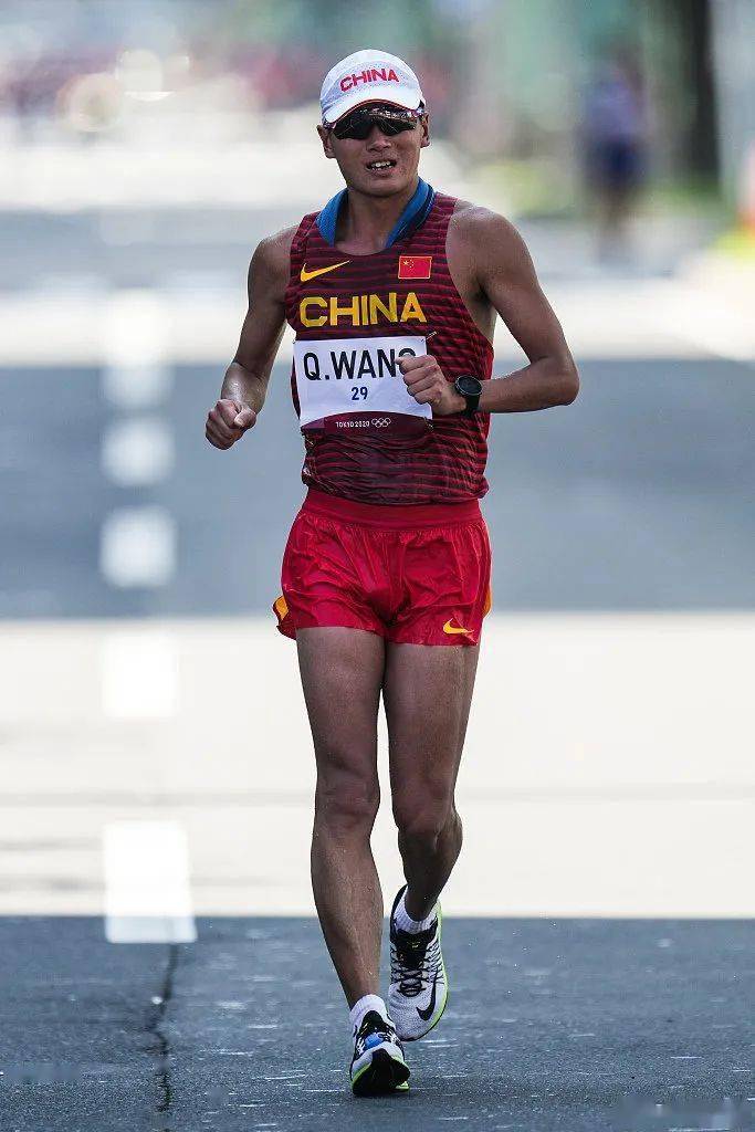 挑战极限王钦顺利完成东京奥运会男子50公里竞走决赛