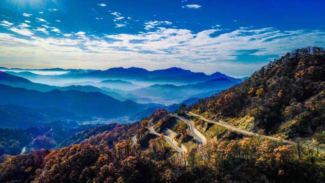 阅尽天涯路醉美在红岭