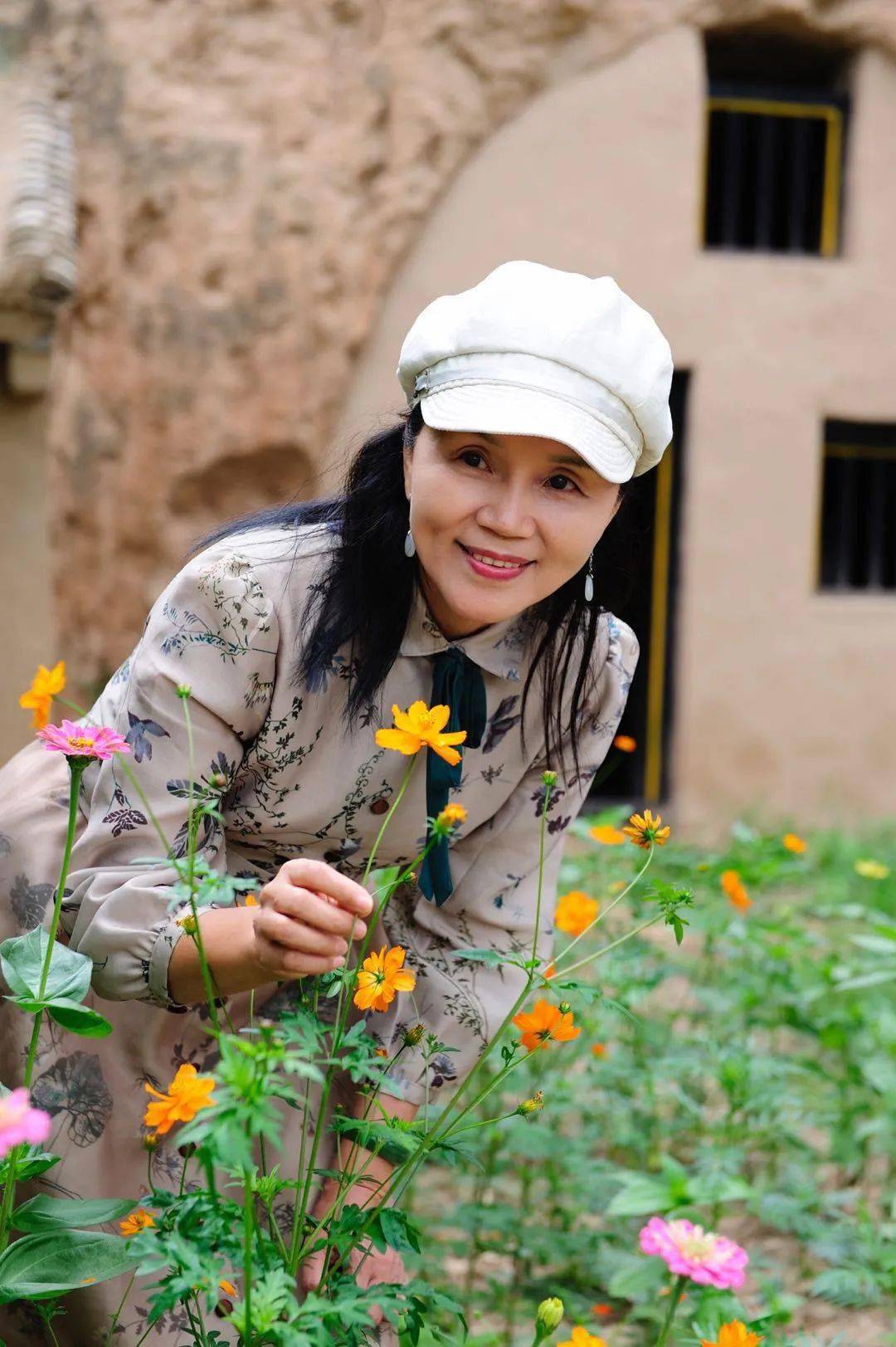 塬上花开|关中行之四|高小莉作品 张锋朗诵