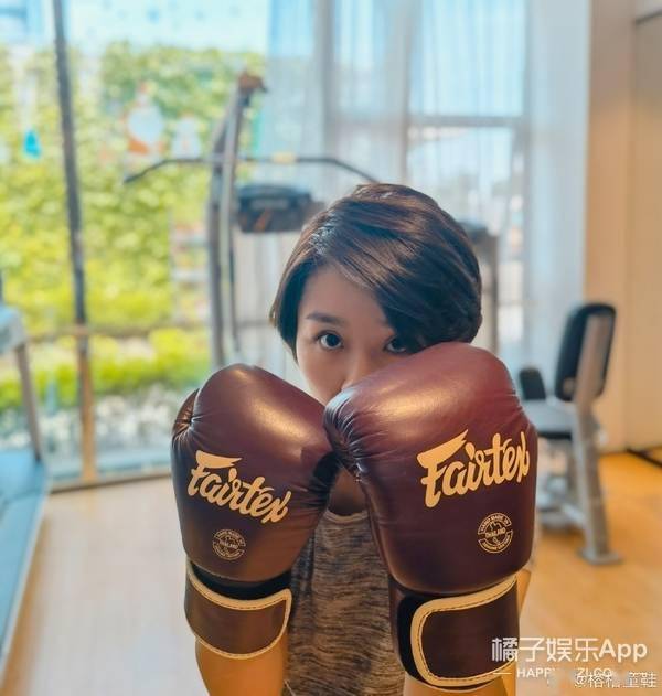 还记得爱情公寓里的lisa榕吗她嫁入豪门了