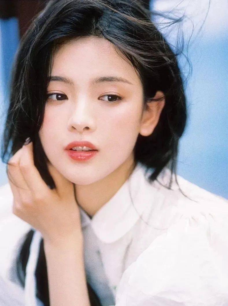 成膜|快把口红丢掉!6支夏季绝美唇釉,又甜又嫩!