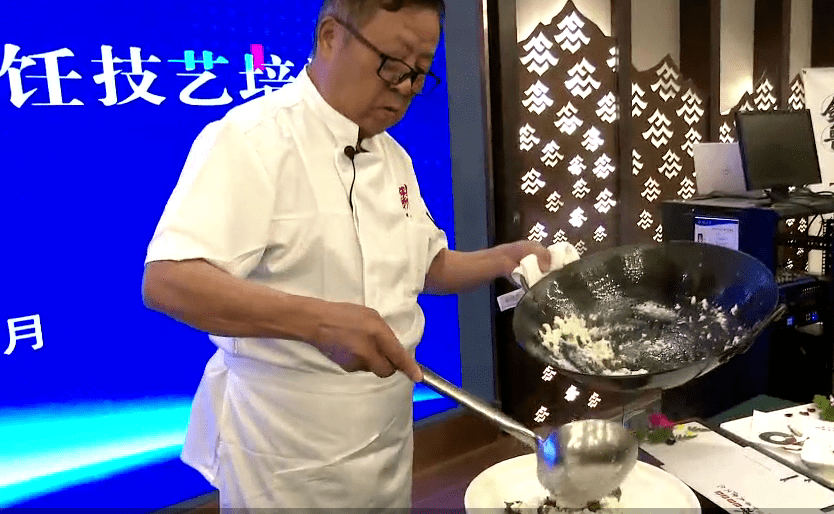 美食淄博中国烹饪大师李培雨菜品推荐鸡汁海参