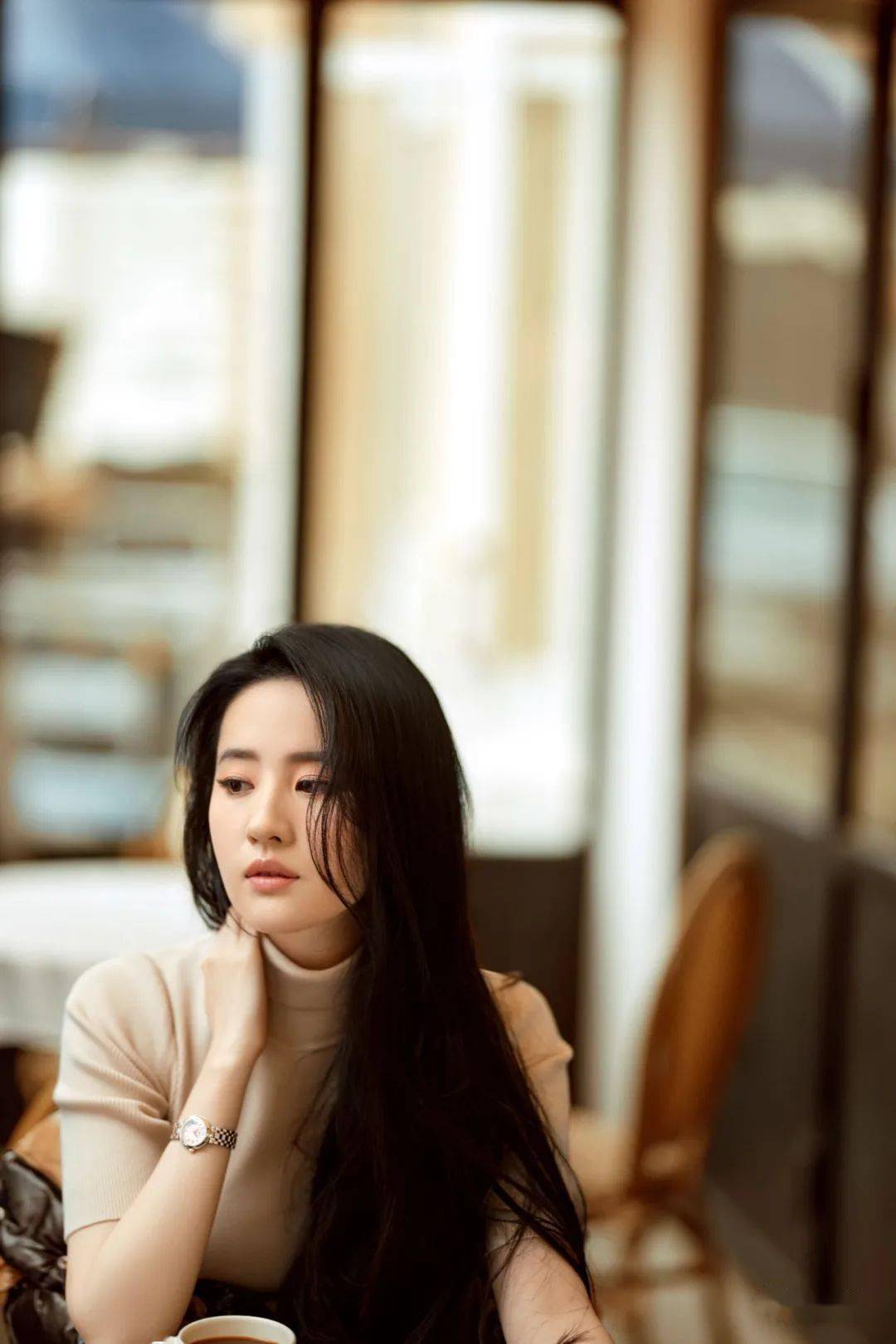 美人与坤表的百年穿越 天梭