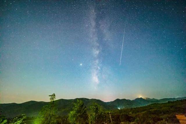 即将来临|英仙座流星雨即将来临，收好这份指南