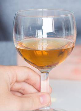 乙酸|酒量可以练出来？喝酒上脸是真酒量？酒量无法被“锻炼”出来