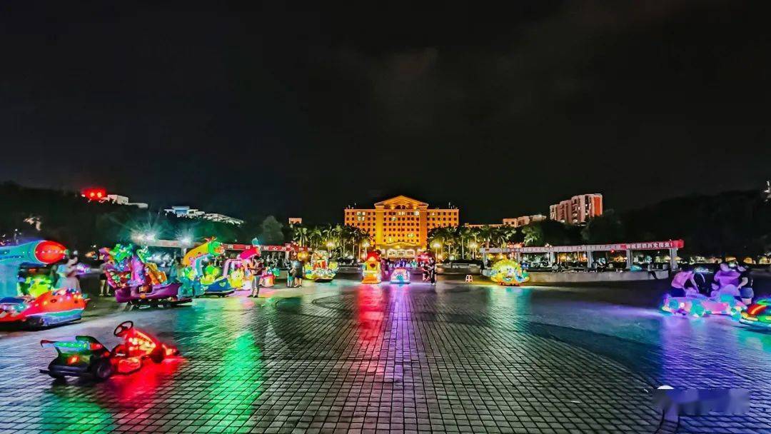 丰顺新世纪广场的最新艳照流出十分漏人