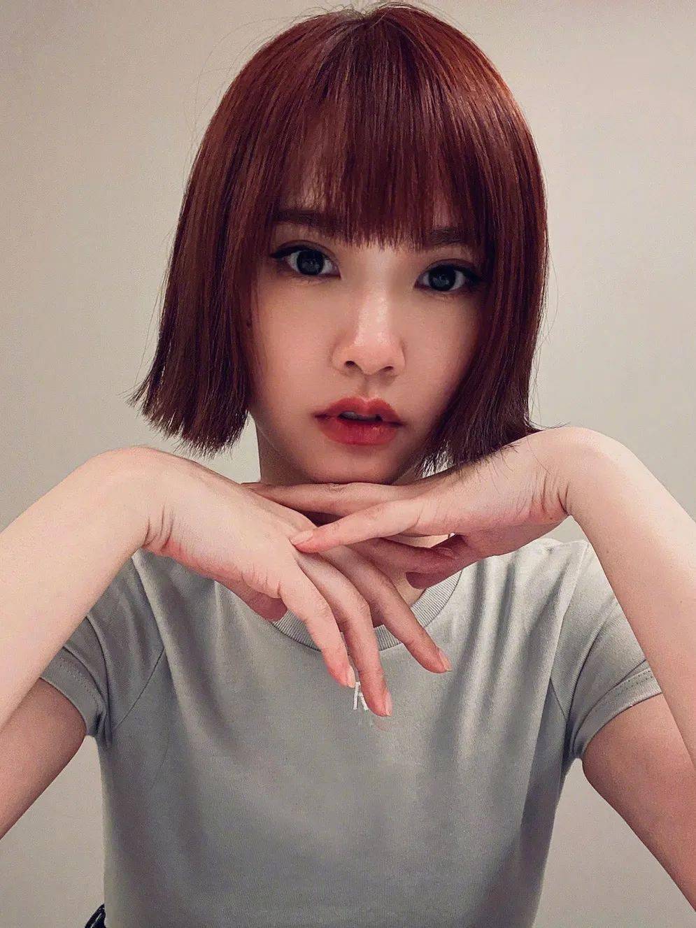 发型|4款超适合夏天的短发发型来了，清爽好看还显脸小！