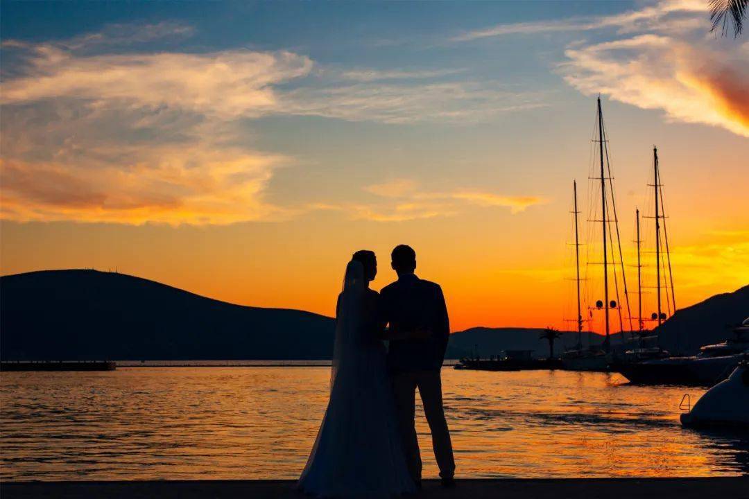 什么叫正能量的人 94736b4659a84bde86606617199c71c4.jpeg