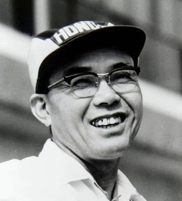 成功的人都喜欢较劲,我最喜欢的工程师本田宗一郎曾经说过一句话:"不