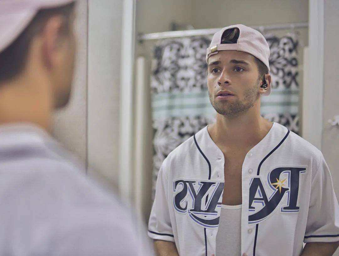 万年,但执行起来难于上青天,但无论如何,我会陪着jake miller一起成长