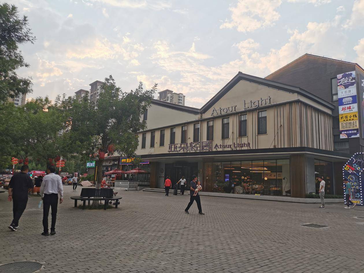 一场酒局后的是非:"阿里女员工自称被侵害"事件陷罗生门?