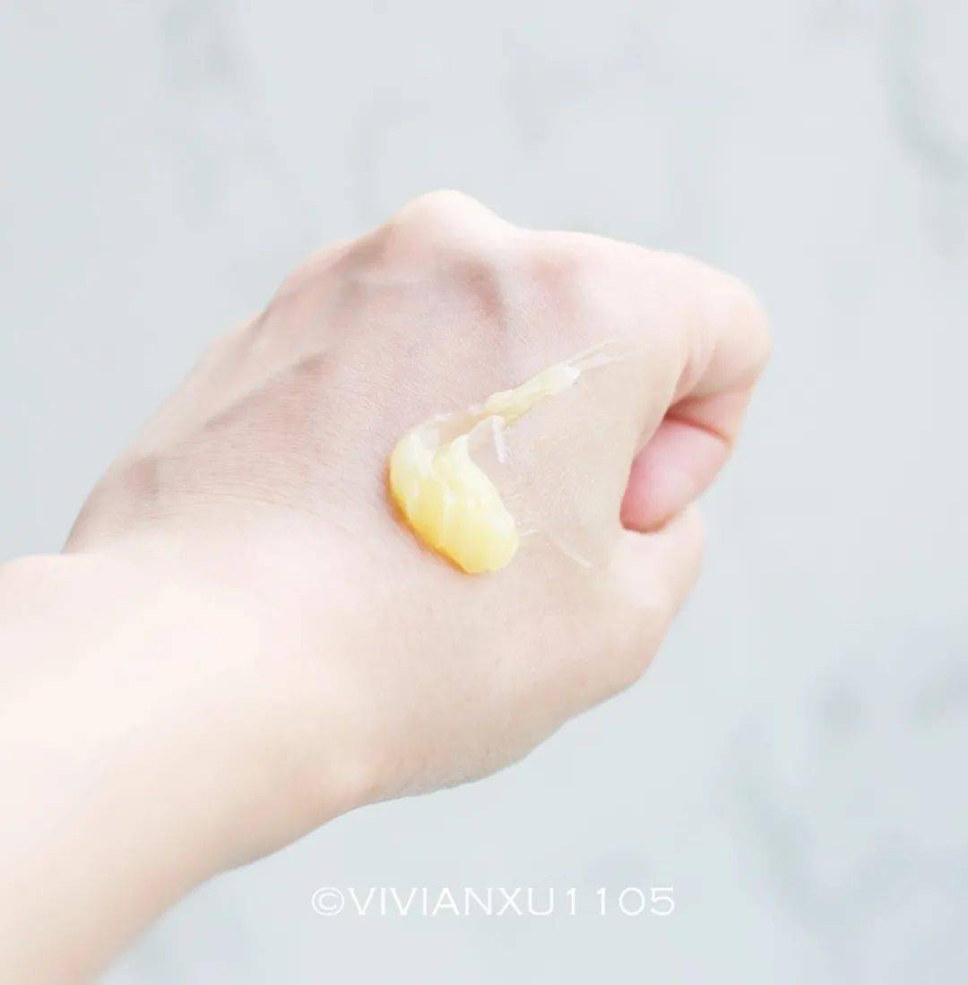 Huxley|吐槽大会 | 夏日槽点护肤彩妆集合(浮力)~