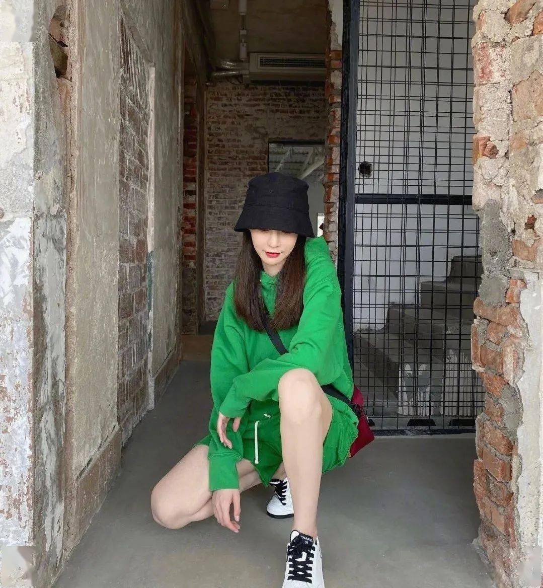 author|你是什么脸型就选什么帽子！选对脸小3圈！