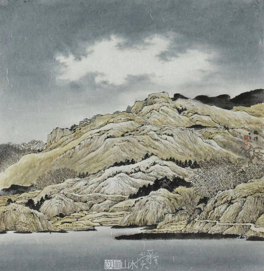 刘龙耀的青绿山水磅礴的气势和壮美的意境