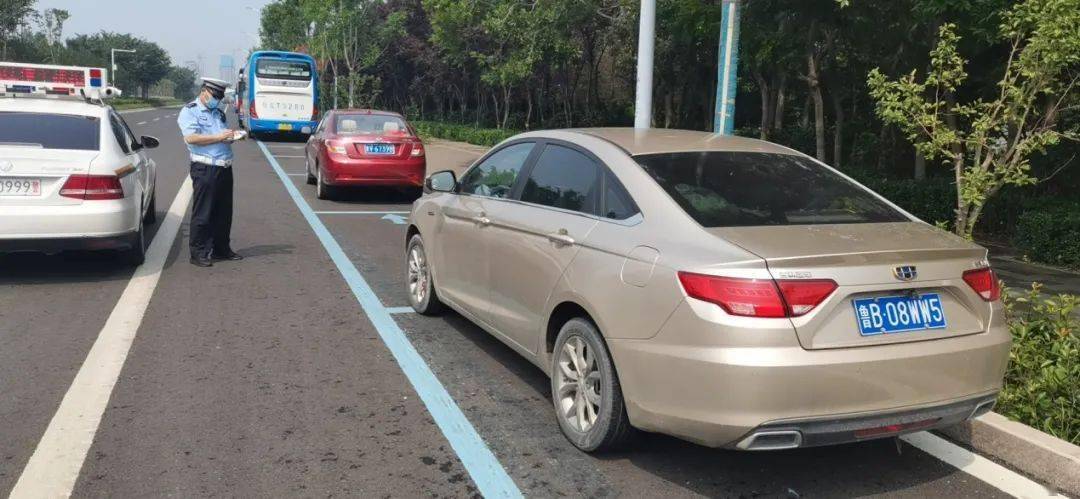 高新区中心路  鲁g238bn