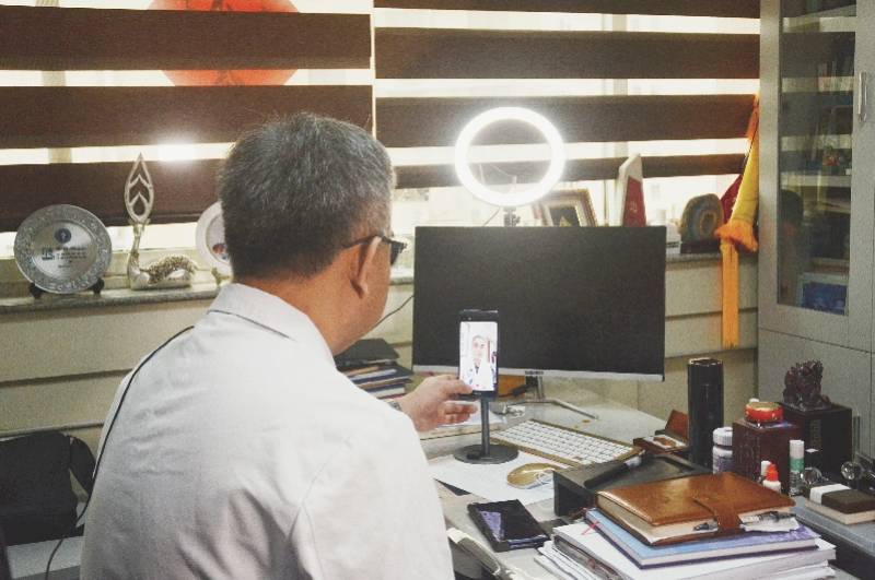 直播|地铁上查资料想选题 胸外专家乔贵宾发了近两千条科普短视频