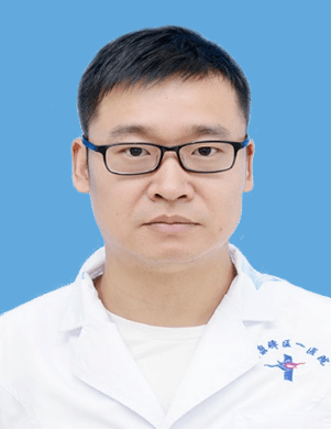 刘盛春,男,汉族,39岁,中共党员,硕士研究生,从事临床13年,成都市