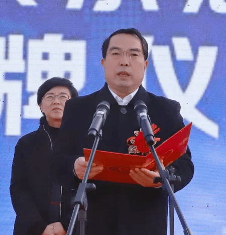 华阳集团党委副书记,副董事长,总经理王永革在会上指出,下一步,华阳