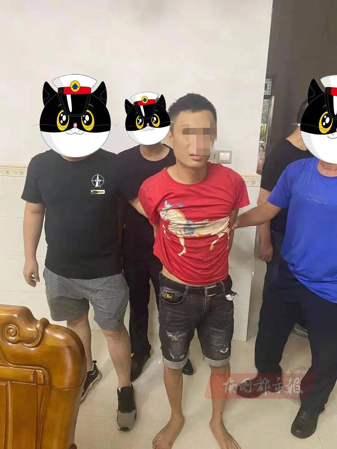 该犯罪团伙在寻找盗窃目标时,发现福山镇红光农场sk酒吧长期无人经营