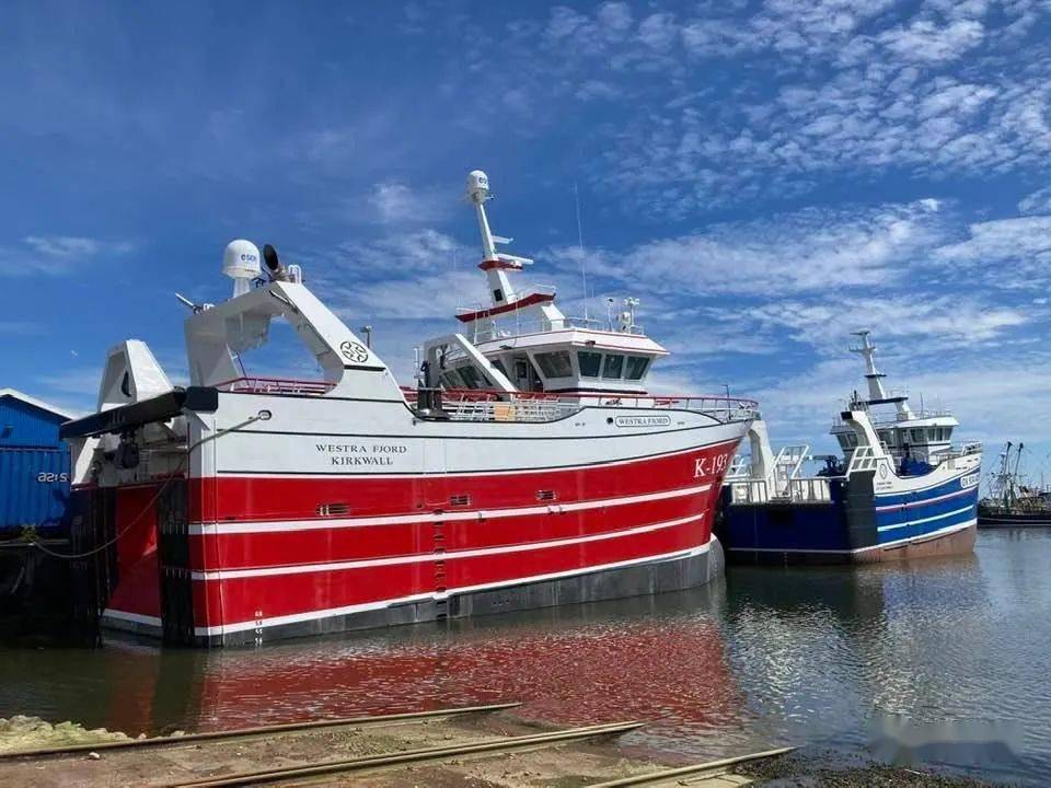 新船欣赏,英国28米拖网加工渔船 westra fjord