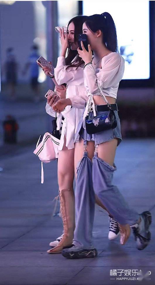 成都|运动裤球鞋配长衫，这就是潮流圣地太古里吗？梁龙看了都自愧不如