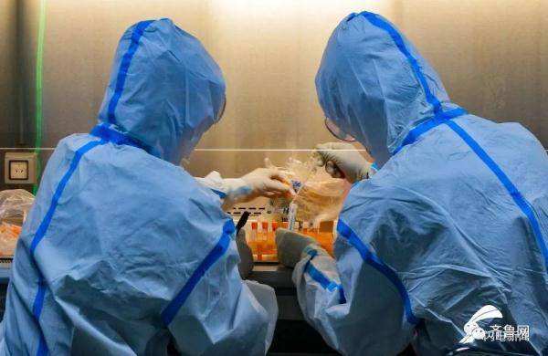 争分夺秒|为病例诊断“一锤定音”，为疫情防控“争分夺秒” 这就是新冠病毒检测员的日常工作