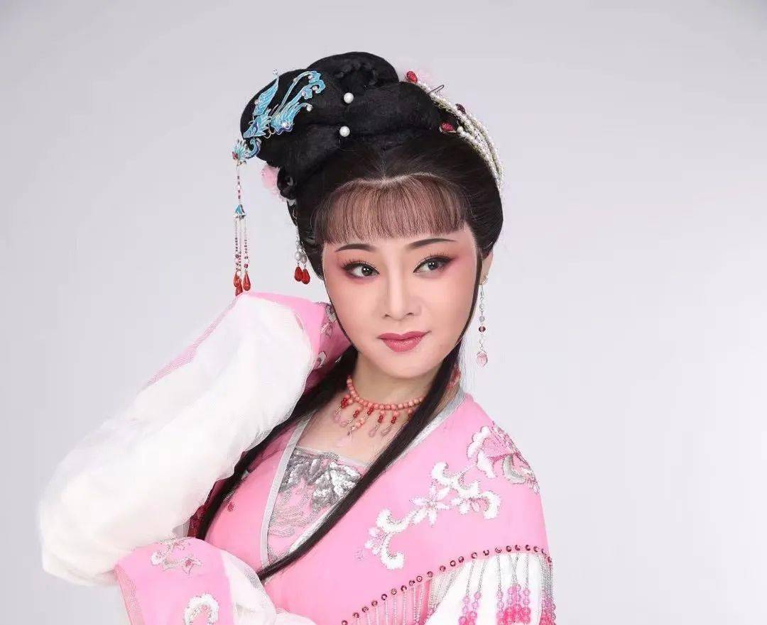王彩萍李晶晶薛黎艳王富仙朱利敏李敏霞顾艳艳洪董艳慧孙凌韬杨基鑫
