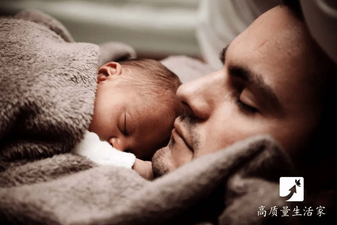 手脚|睡觉时有4种异常，说明脑血管堵塞严重！防脑梗，做好这几件事！