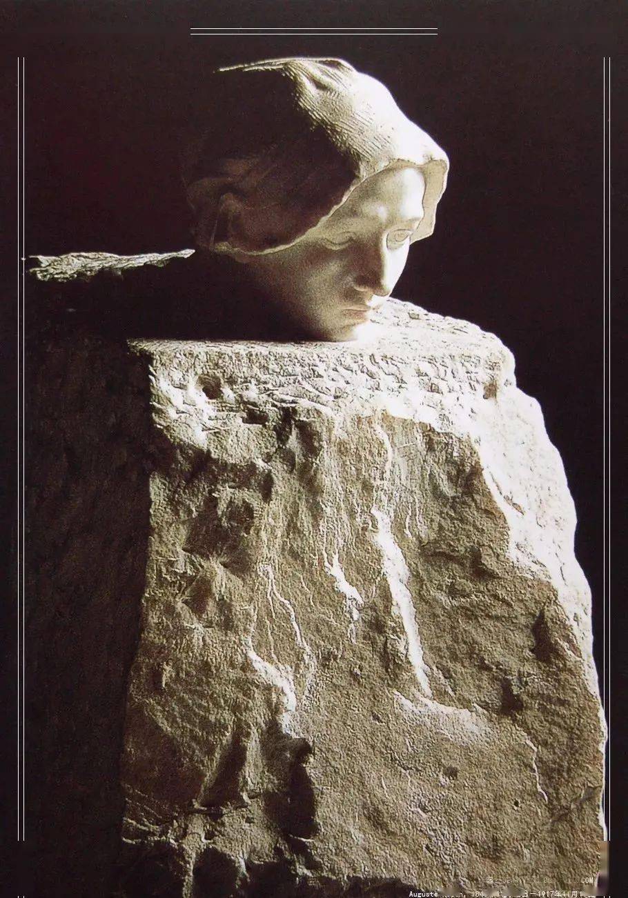 大理石雕像沉思图片