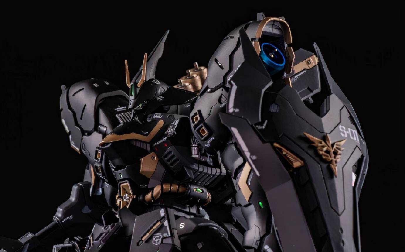 机动战士高达高端黑配色rg比例沙扎比模型