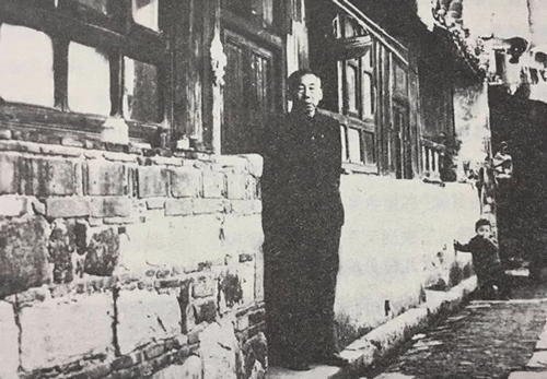 红色印记云寻访先生陈君起痩梅虽老犹鲜艳耐寒