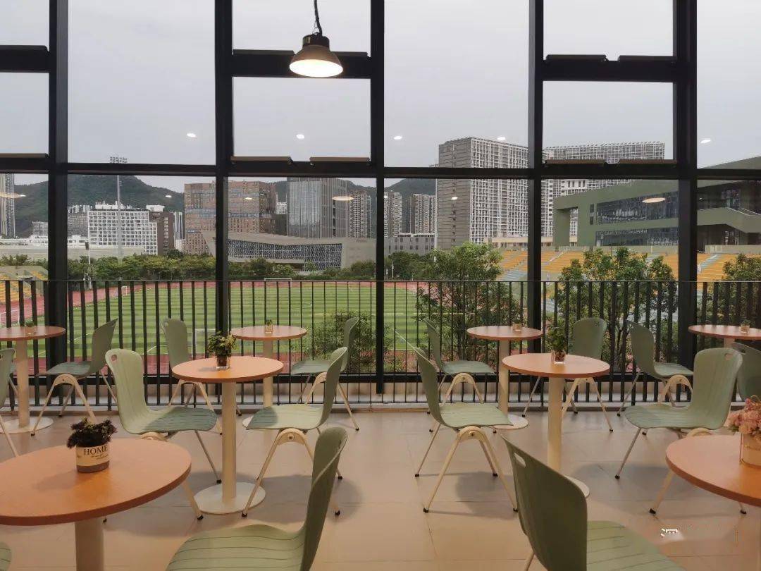 深大食堂开业第一天就冲上热搜一跃晋升网红餐厅深大荔知