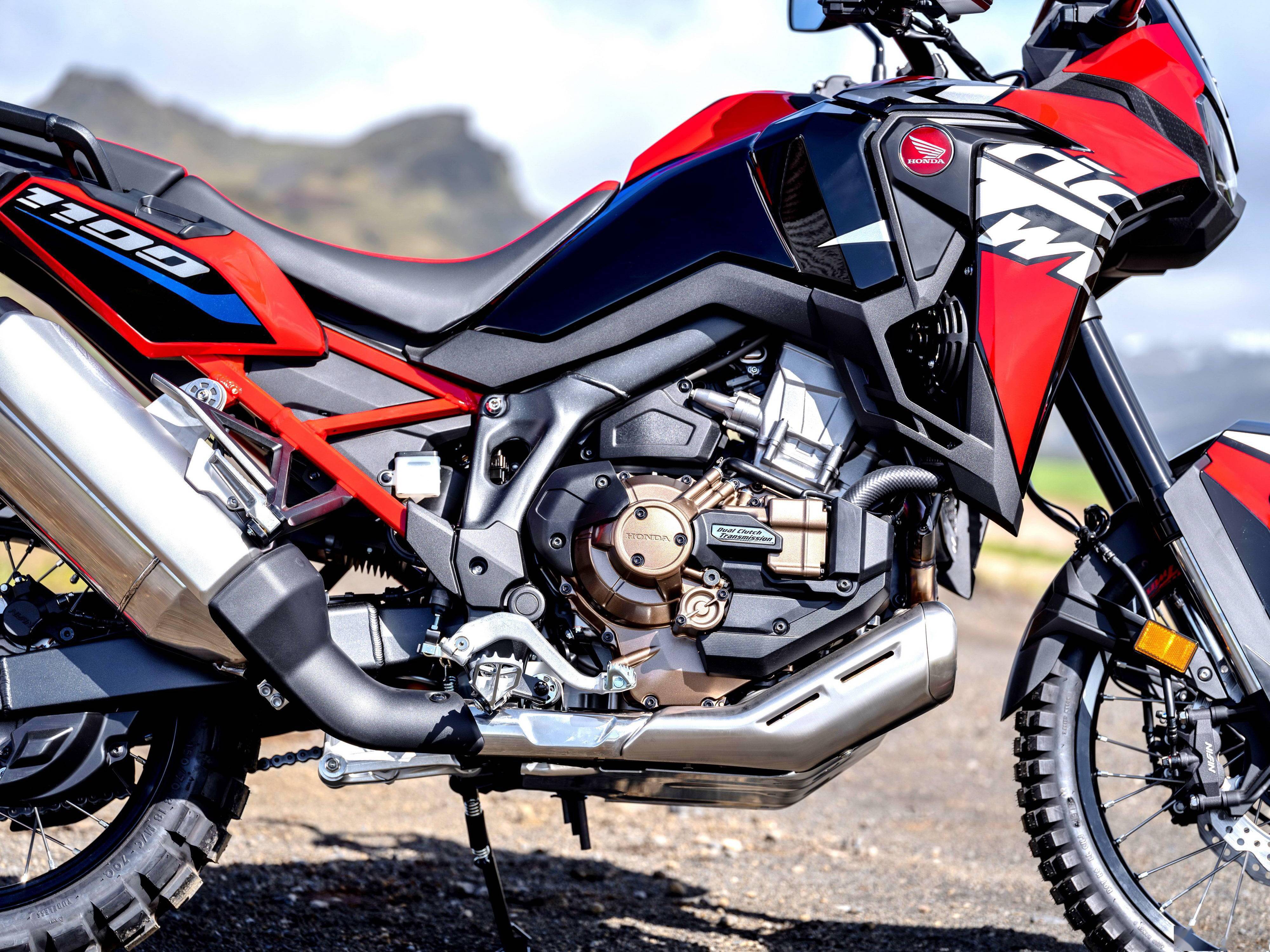 下图:2022&apos crf1100l africa twin  双缸非洲  标准版