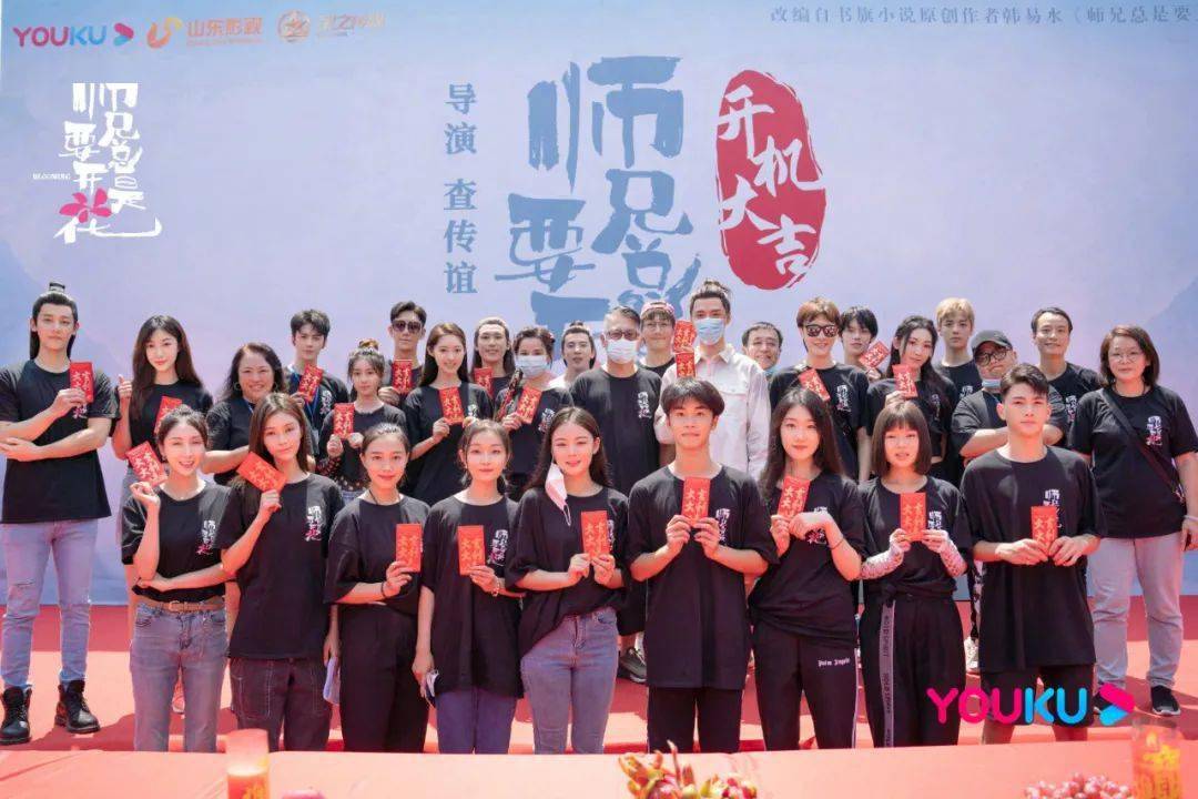 张天|演员动态周报 | 黄轩白百何《我的超级英雄》、陈晓毛晓彤《云襄传》、张天爱《阿麦从军》、周翊然《当我飞奔向你》等