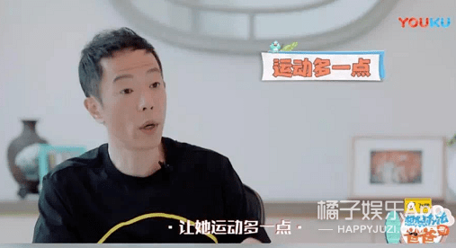 朱茵|铁汉黄贯中也有柔情时！对女儿宠爱对朱茵温柔，万幸没受渣爹影响