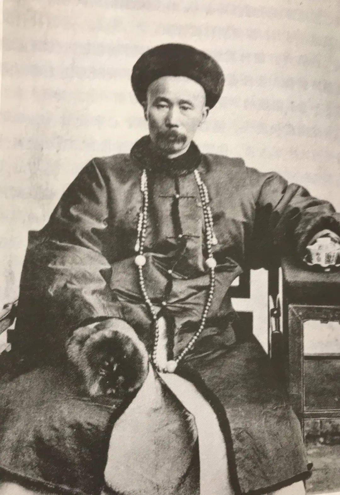 李鴻章李鴻章( 1823 一 1901 ) ,安徽合肥人,世人多尊稱李中堂,又稱