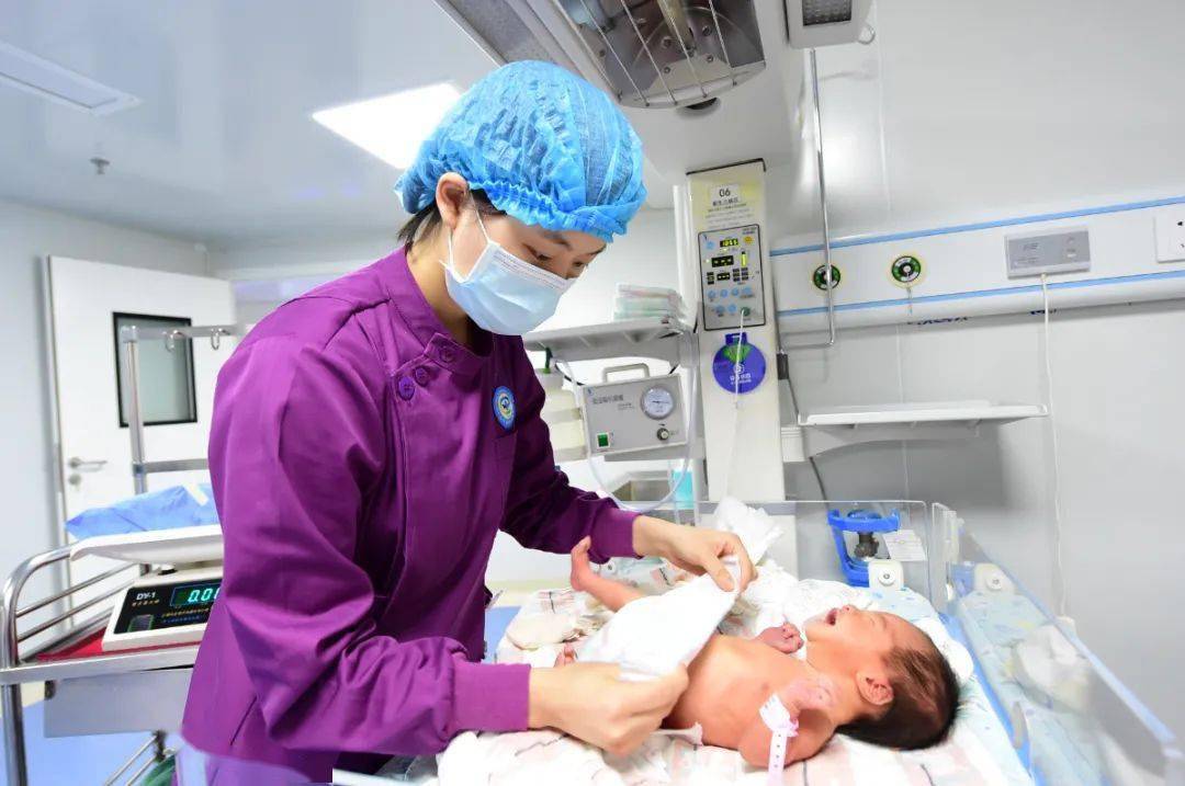 生命启航的避风港市中心医院新生儿病区顺利搬迁