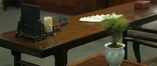 一桌一椅一卷书,一灯一人一杯茶_书房