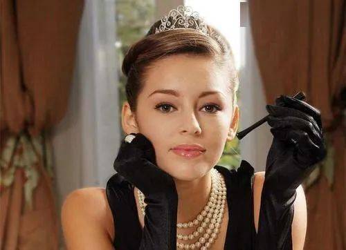 萨达姆的"黄金屋"和"颜如玉"_伊拉克