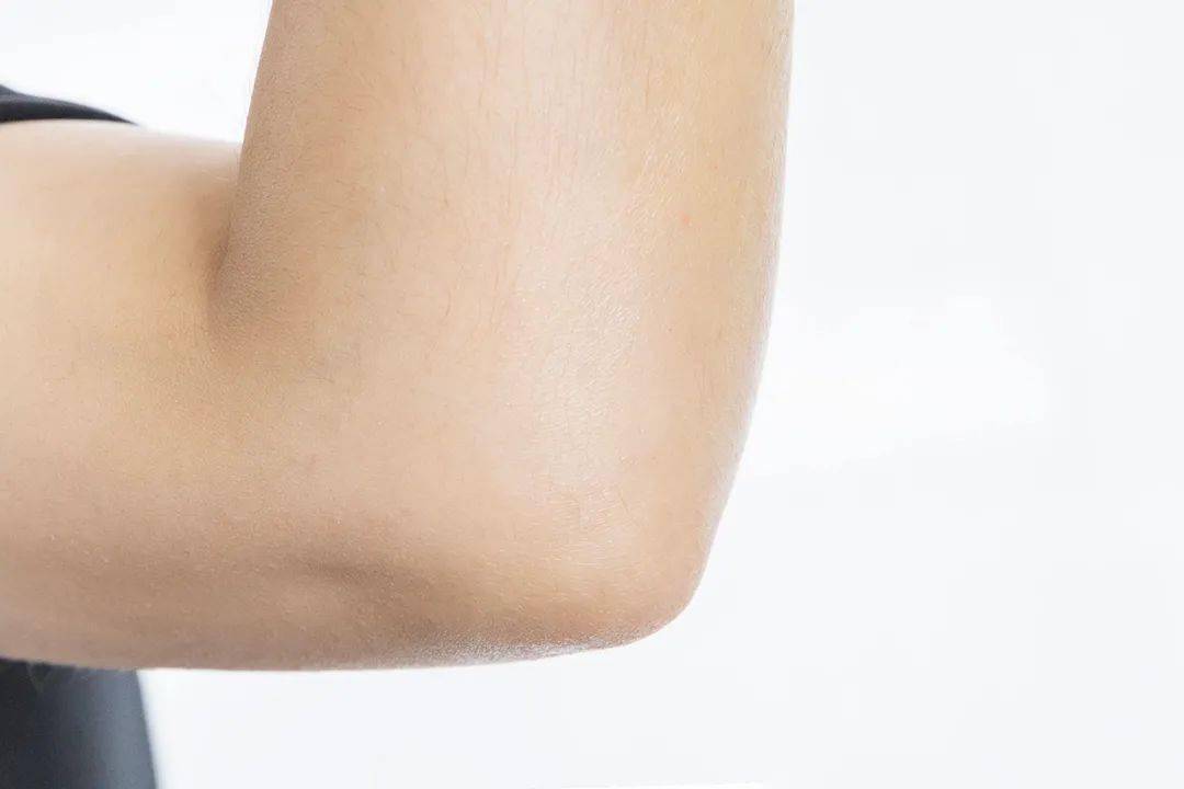 皮肤|观方好物 | 华山医院研制的这罐身体乳，我能囤一辈子