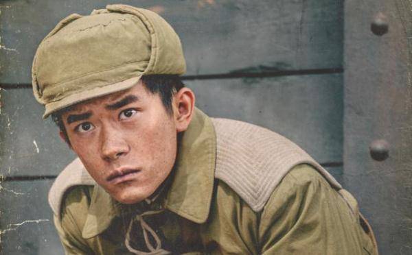 档期|暑期档票房大跳水，蒸发100亿 《长津湖》定档国庆回归在即！