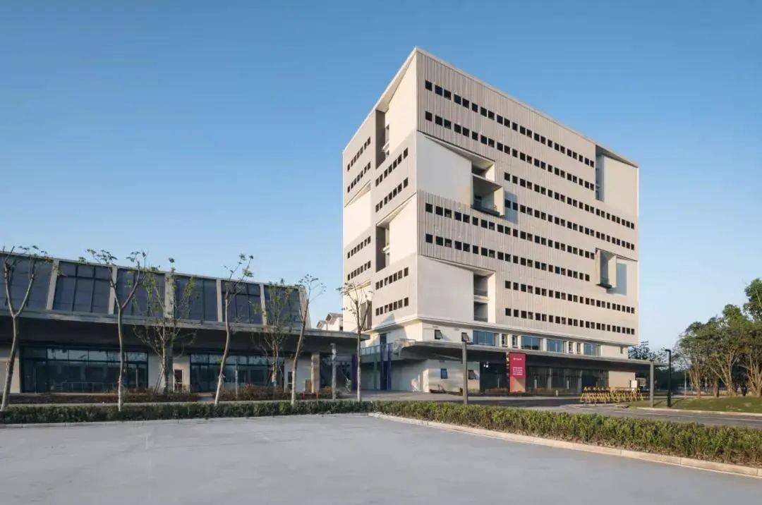 余杭这所重点大学,今日正式启用!_校区