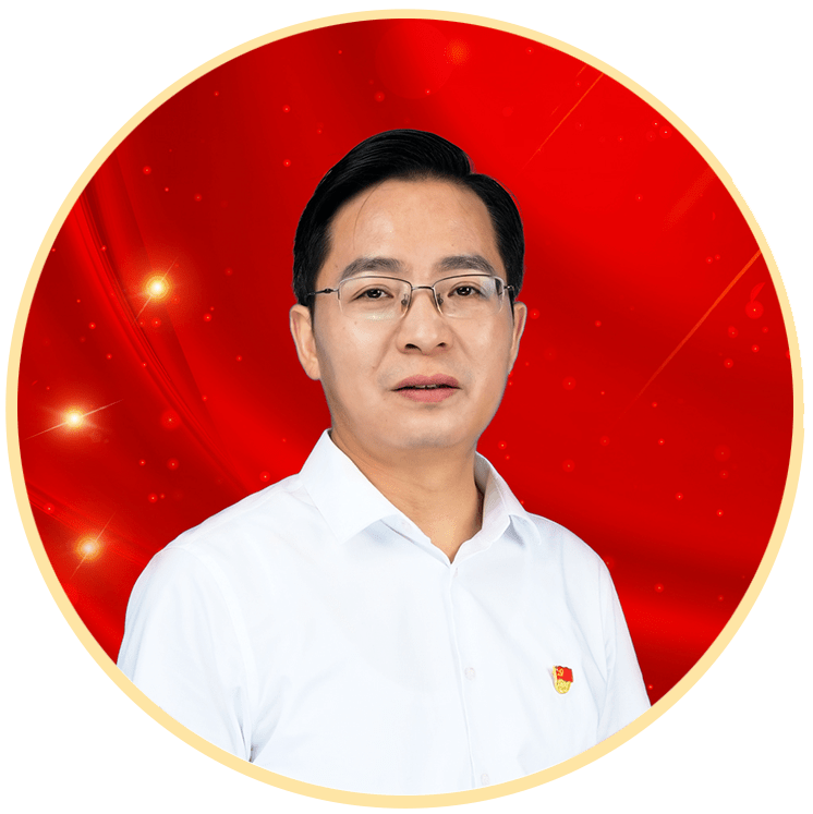 开新局谋新篇杨理诚不负重托建设现代化五个资兴